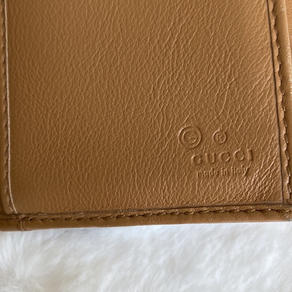 Gucci Wallet - Picture 4 of 7